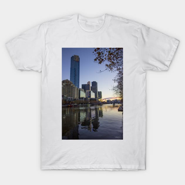 The Melbourne Skyline, looking towards the Docklands, Victoria, Australia. T-Shirt by VickiWalsh